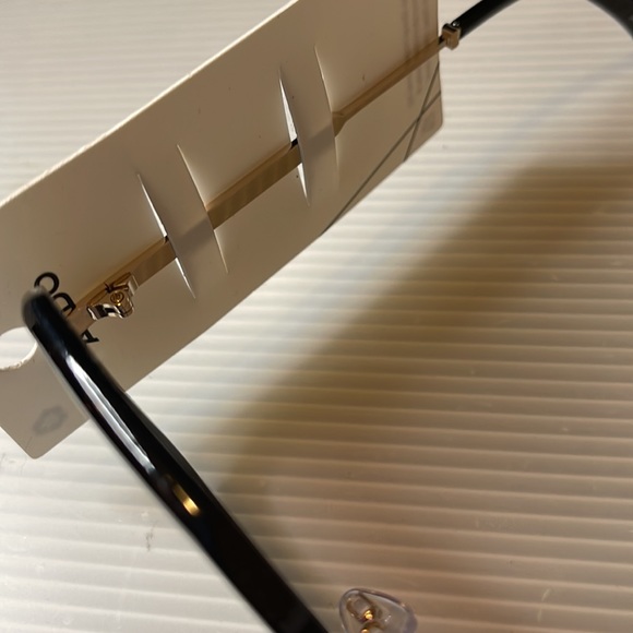 Aldo Oversized Sunglasses - Picture 6 of 6